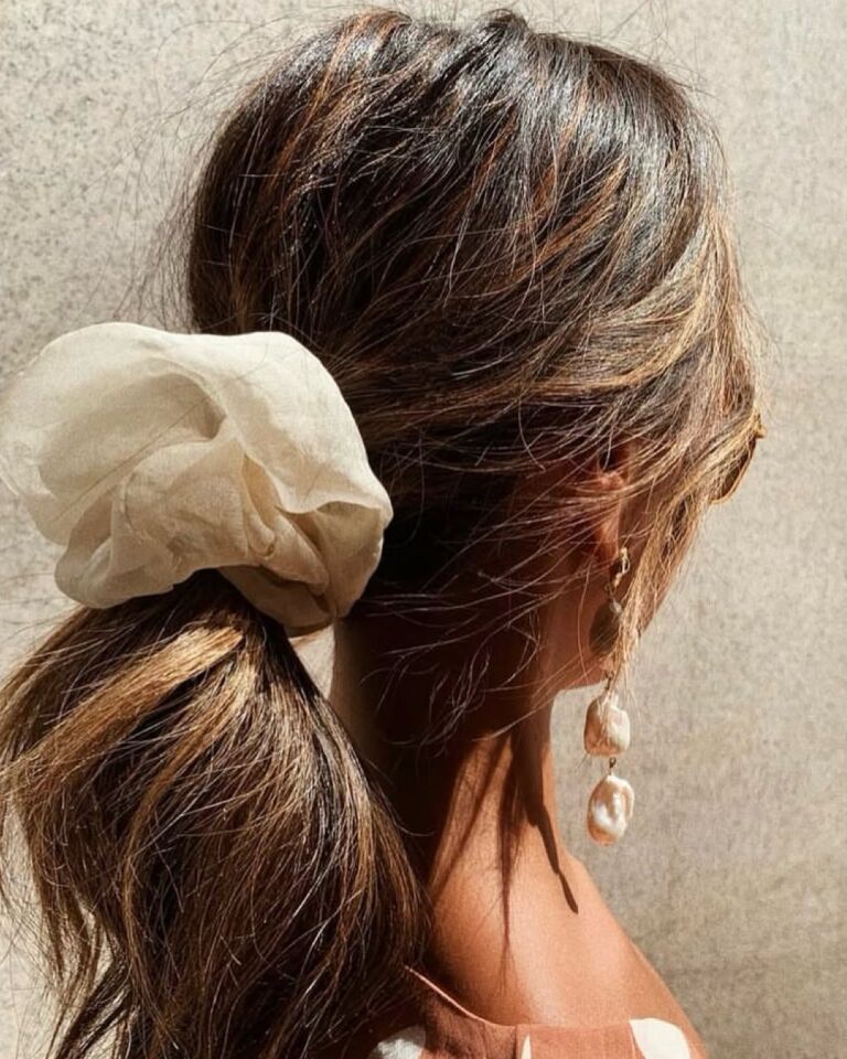 Pomela Scrunchie