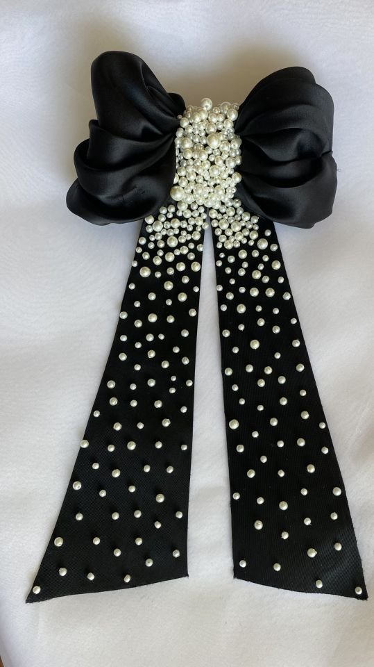 Black Drapeli Pearl Fiyonk
